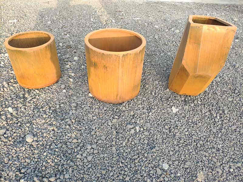 <h3>AHL corten steel : HUNTHAWK Face Planters Pots Unique for Indoor </h3>
